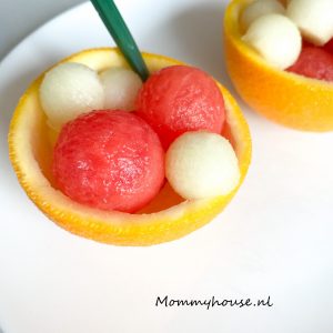 sinaasappel traktatie